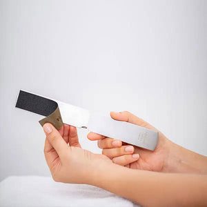 Margaret Dabbs London Professional Foot File + 2 Replacement Pads