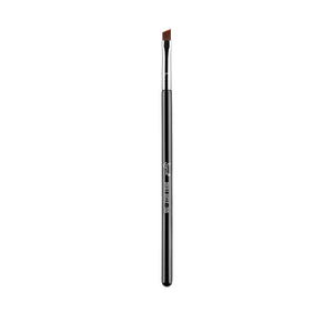 Sigma Beauty E65 - Small Angle Brush