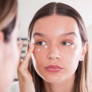 Hello Sunday The One For Your Eyes SPF50