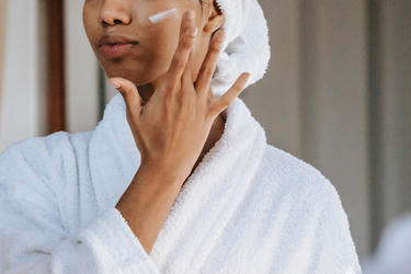 How to Reduce Dryness on Your Face: Treatments & Triggers