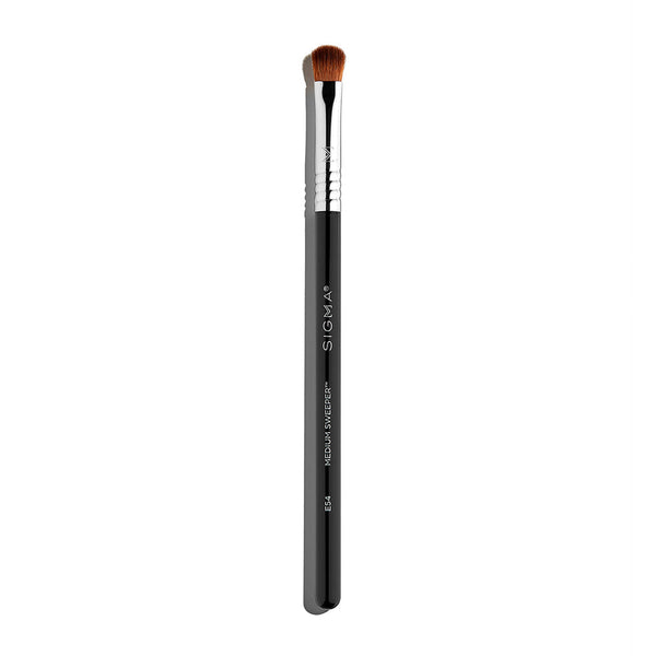 ‍Freebie: Sigma Beauty E54 Medium Sweeper Brush (100% off)