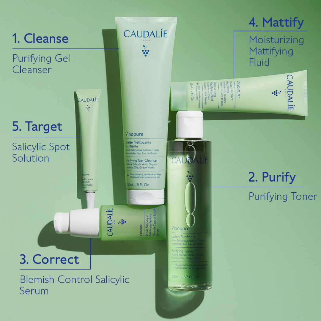 Caudálé skincare products on a green background with step-by-step instructions.