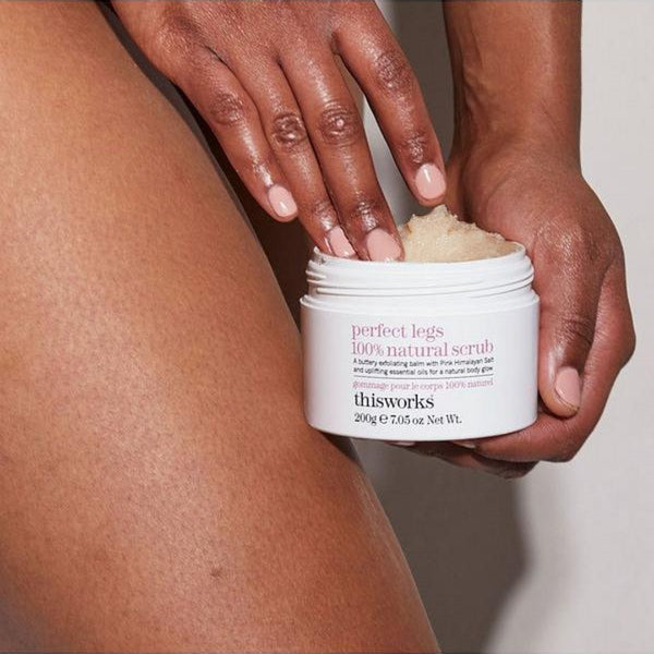 This Works Perfect Legs 100% Natural Scrub 200g