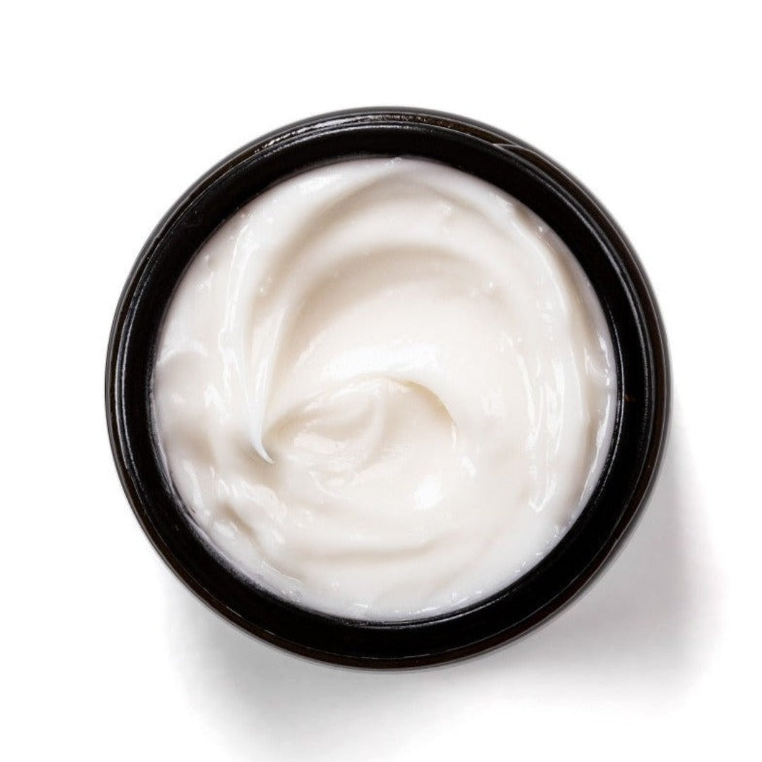 Avant Skincare Advanced Bio Regenerating Overnight Treatment (Anti-Ageing) with an open lid revealing its contents